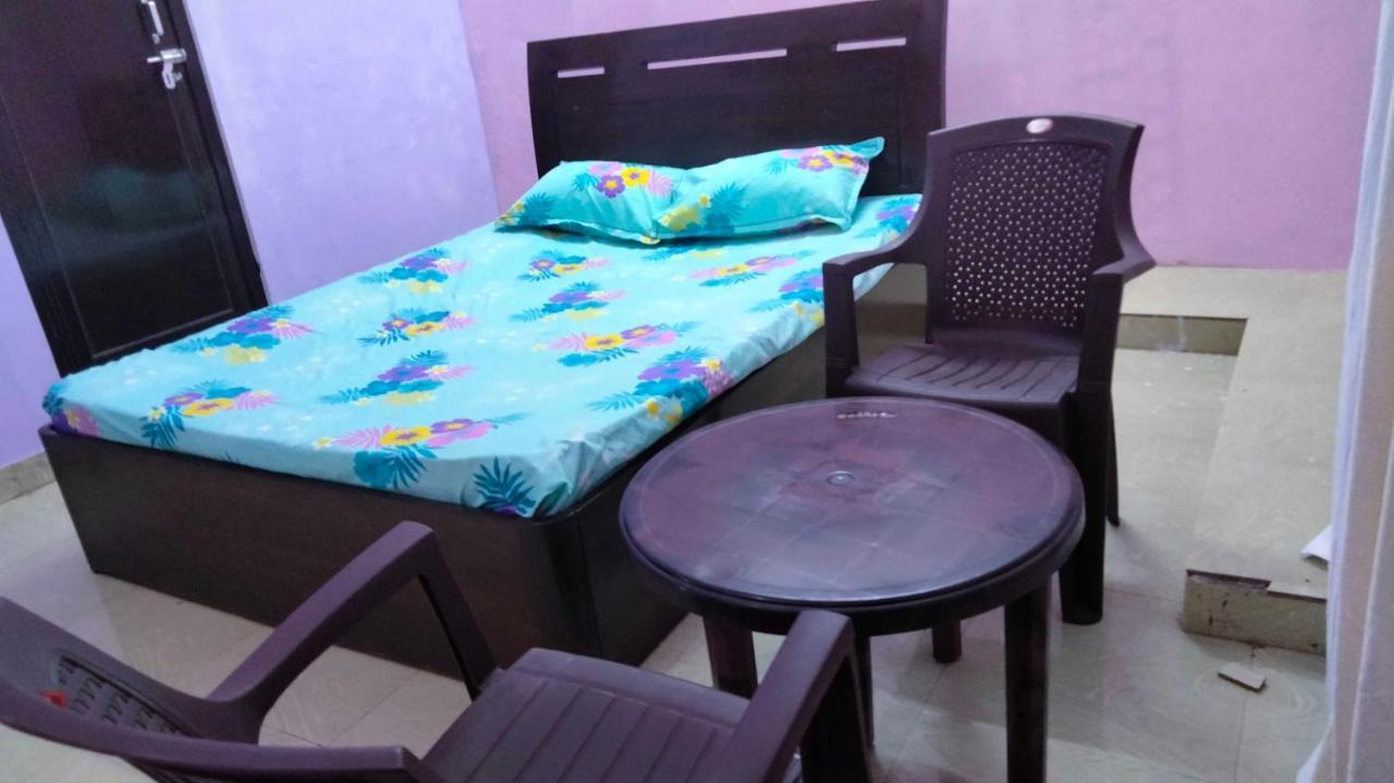 Hotel O Gracious Inn Лакнау Екстериор снимка