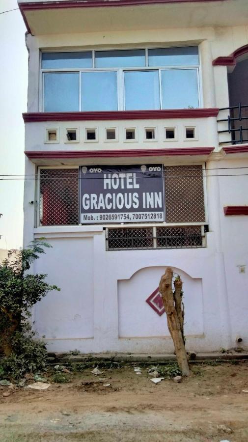 Hotel O Gracious Inn Лакнау Екстериор снимка