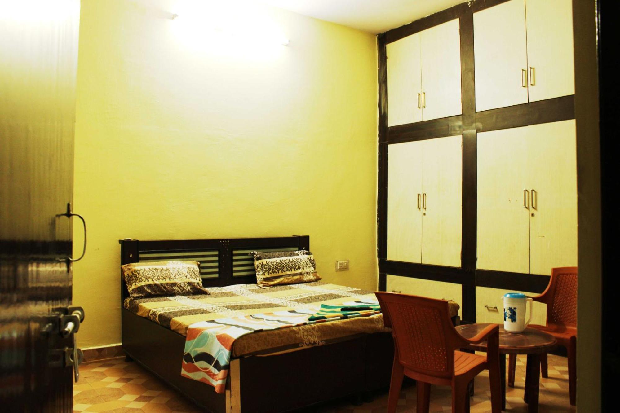 Hotel O Gracious Inn Лакнау Екстериор снимка