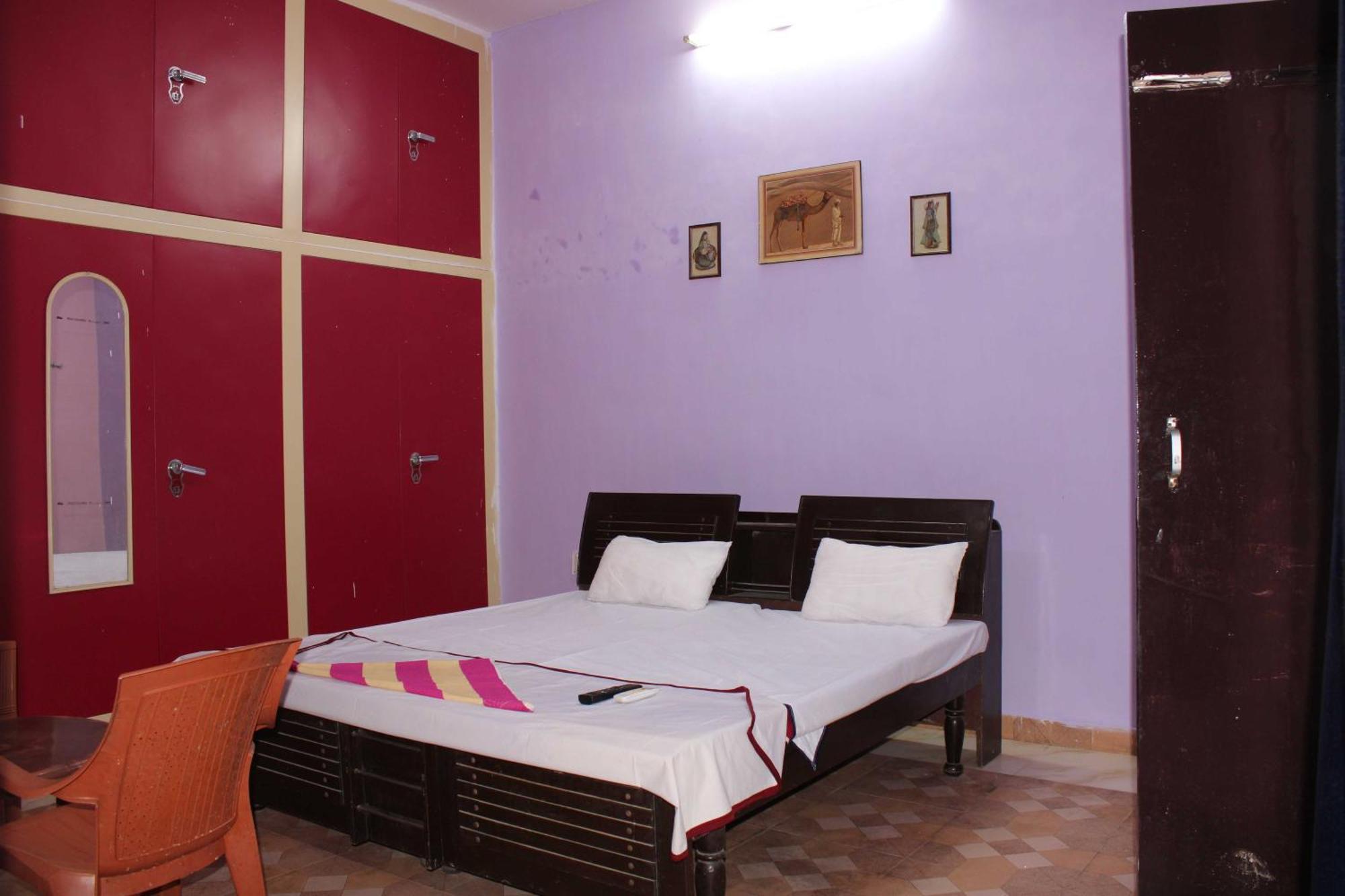 Hotel O Gracious Inn Лакнау Екстериор снимка